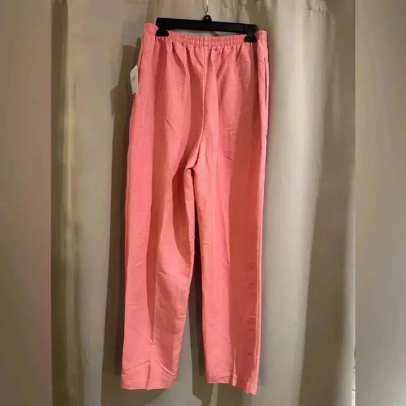 Women’s NWT Pink Koret Pants - Picture 2 of 5